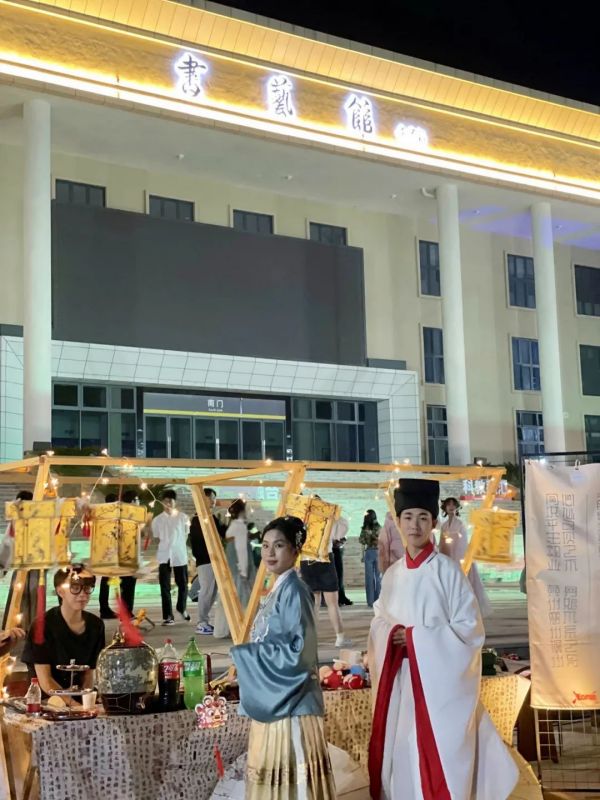 图片 30.jpg 图片 30.jpg