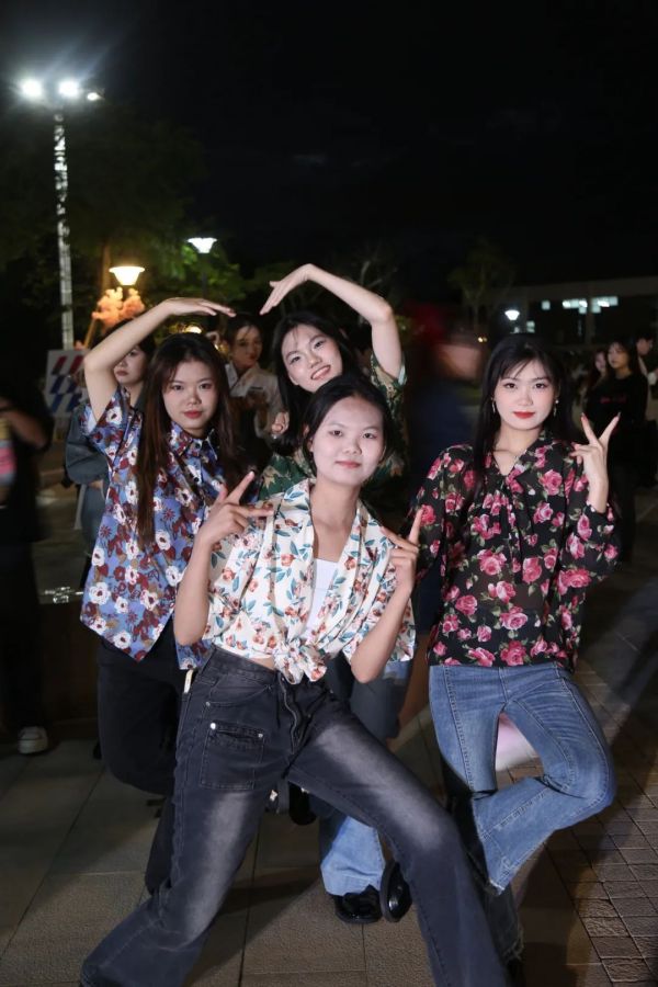 图片 59.jpg 图片 59.jpg